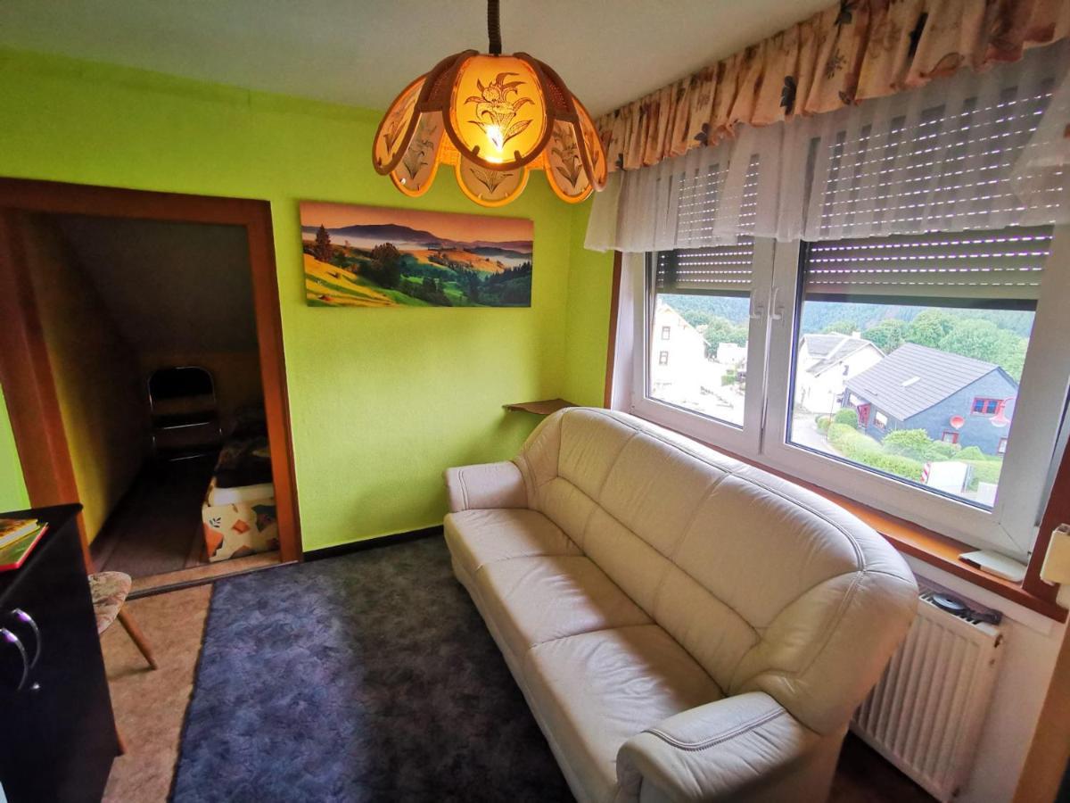 Gehlberger Landhaus Am Schneekopf / Ferienwohnung Suhl Exterior photo