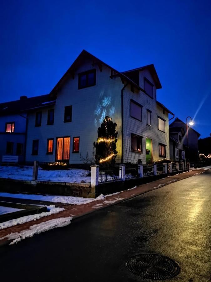 Gehlberger Landhaus Am Schneekopf / Ferienwohnung Suhl Exterior photo