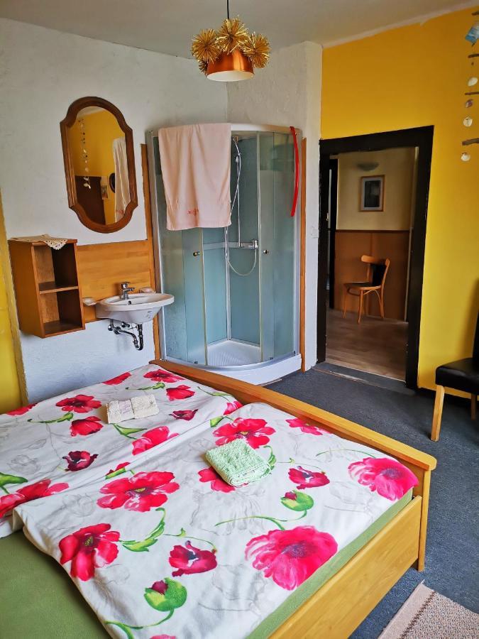 Gehlberger Landhaus Am Schneekopf / Ferienwohnung Suhl Exterior photo